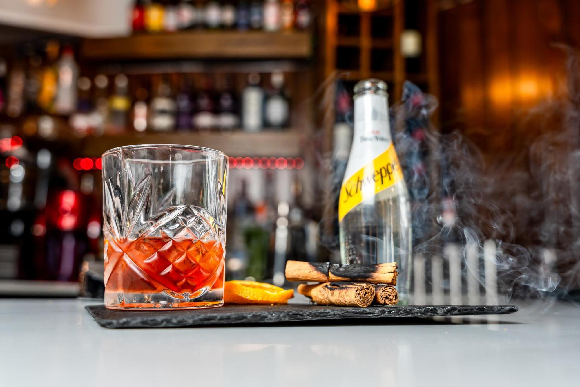 Trafford Hall Hotel Manchester, Trademark Collection By Wyndham エクステリア 写真